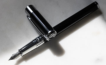 S.T. Dupont Initial Fountain Pen Medium Nib